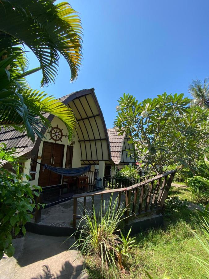 Mustika Ocean Lodge Νησιά Γκίλι Εξωτερικό φωτογραφία