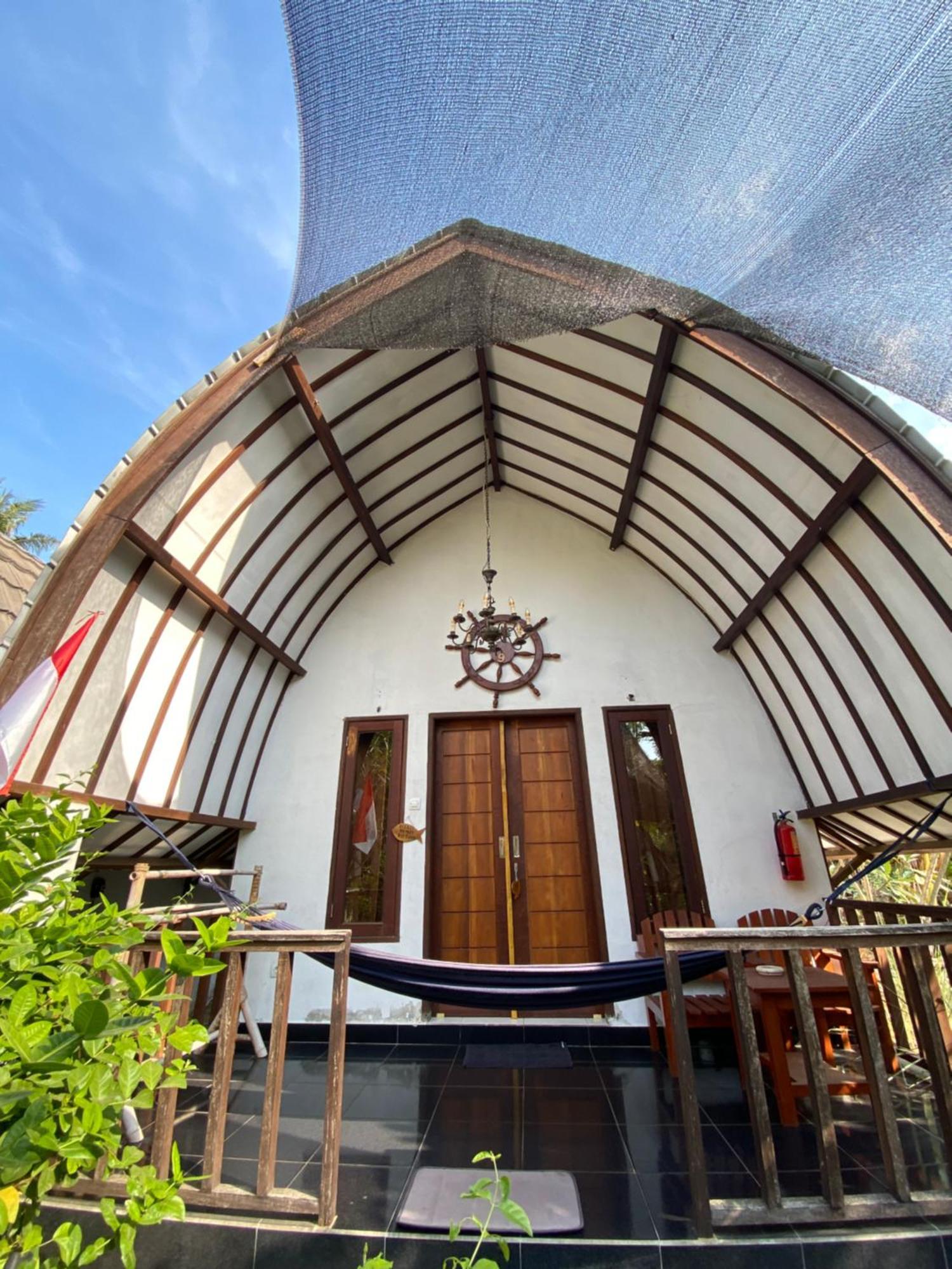 Mustika Ocean Lodge Νησιά Γκίλι Εξωτερικό φωτογραφία